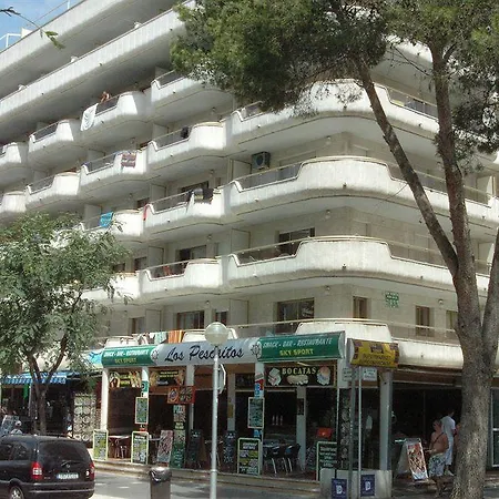 Arquus Center Apartment *