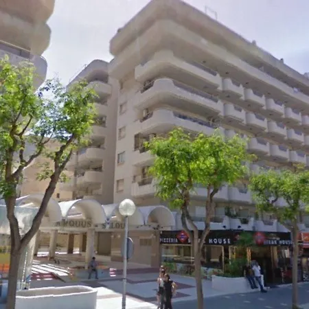 Arquus Center 公寓 *